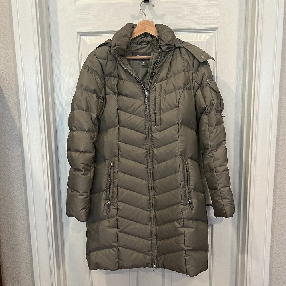 Eddie Bauer Women’s Sun Valley Down Parka size Small